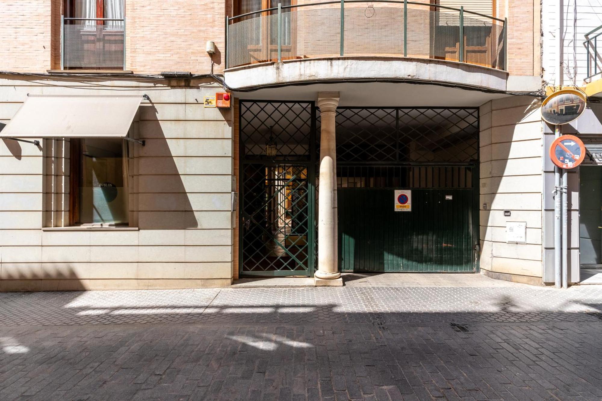 San Vicente-Museo Apartamento Seville Exterior photo