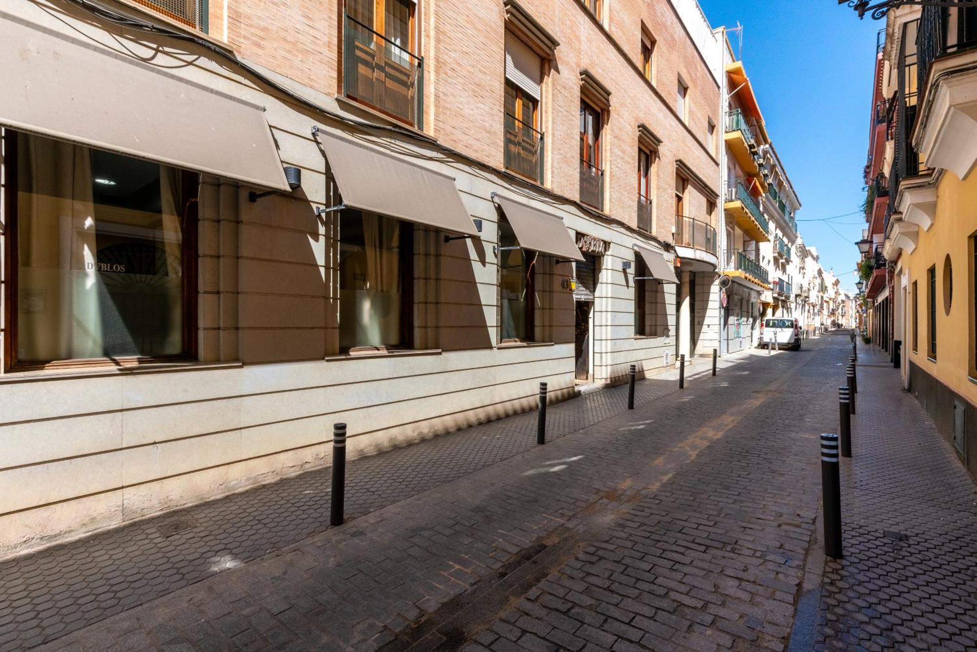 San Vicente-Museo Apartamento Seville Exterior photo